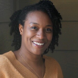 Donyelle K Davis