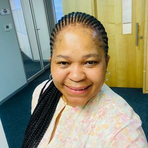 Kholiswanyaniso@Gmail.Com