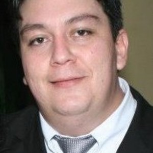 Mario Esquivel