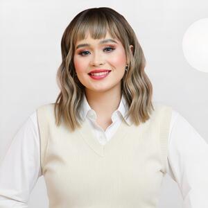 Kelly Ann Centeno Warner