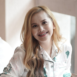 Valerie Valdez Umipig