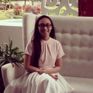 Naomi Pascual