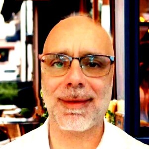 Ufuk Uyanik
