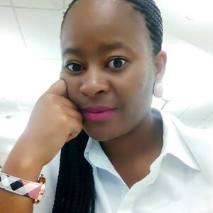 Mirriam Ntshelleng Molefe