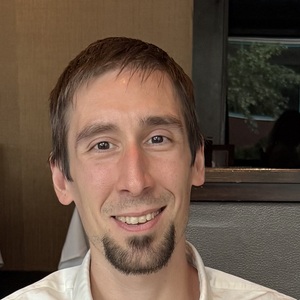 Alexander D Arias