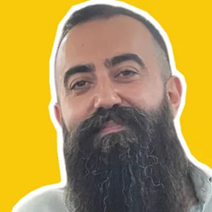 Vahik Markarian Lee
