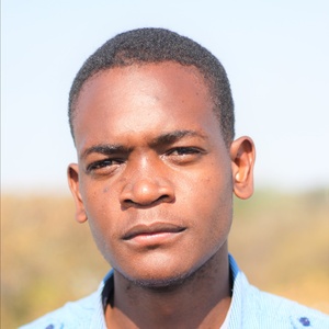 Leon Kasambarare