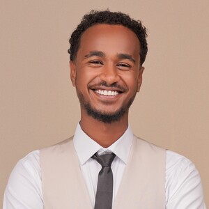 Sofonias Moges Moliso