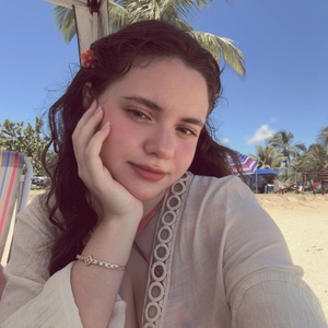 Maria Caroline Gomes Da Silva