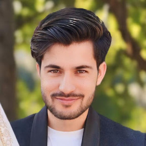 Mazar Iqbal