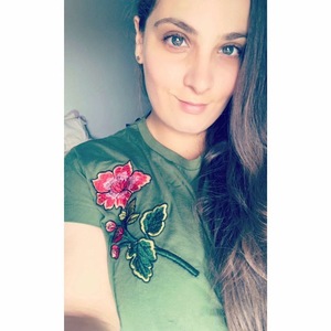 Aliz Eid