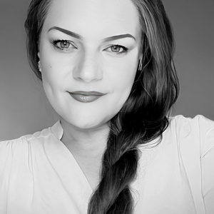 Marie Louise Bierman