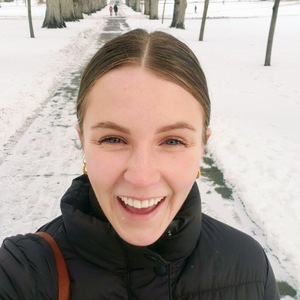 Leslie G Ilsdorf