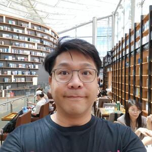 Roonglit Chareonsupkul