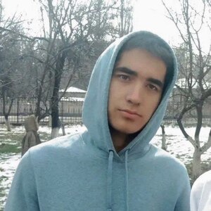 Temur Uktamov
