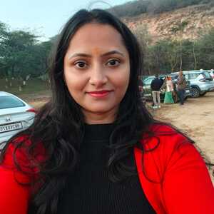 Shivangi Saxena
