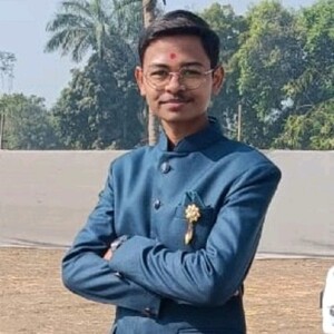Om Lathiya