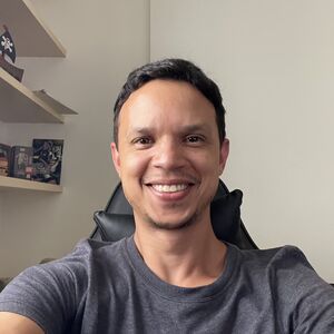 Alexandre Alves Dos Santos Dy La Fuente