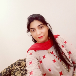 Momina Ahmad