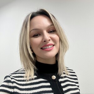 Emine Kumdere