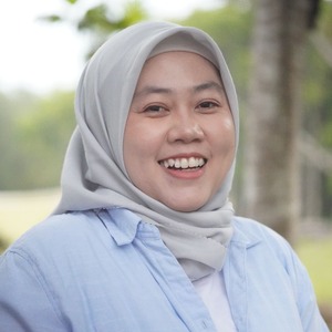 Putri Damayanti