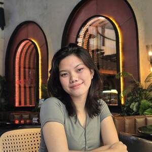Faye Nicole Saavedra