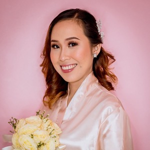 Lizelle Capitanea Novicio