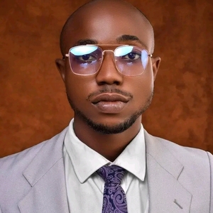 Enoch Eri