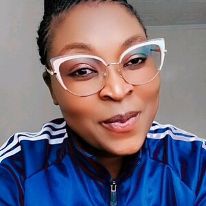 Samantha Ogot