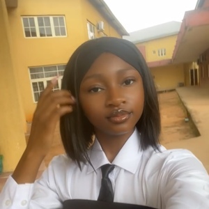 Nwolisa Michelle