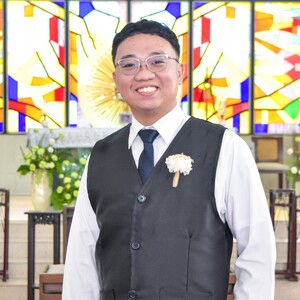 Vj Christian Reyes