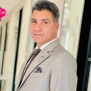 Munir Sultan