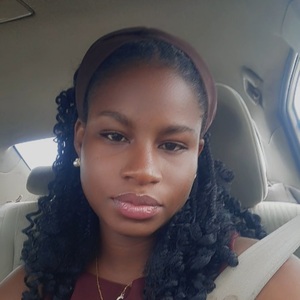 Ahiadorme Akua Gloria