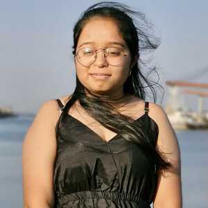 Dhvani Lambate
