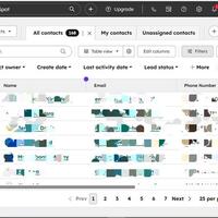 Manually input contacts on HubSpot