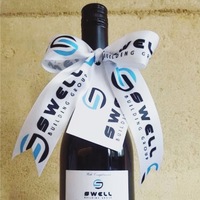 Re-Brand , Loz Chai Mornington Peninsula designer