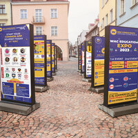 Street advertisment