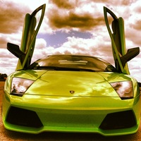 Car Photography Green Lambo