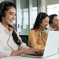 Handled Inbound & outbound calls for international clients 