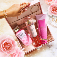 SM Post for The Bath & Body Club.